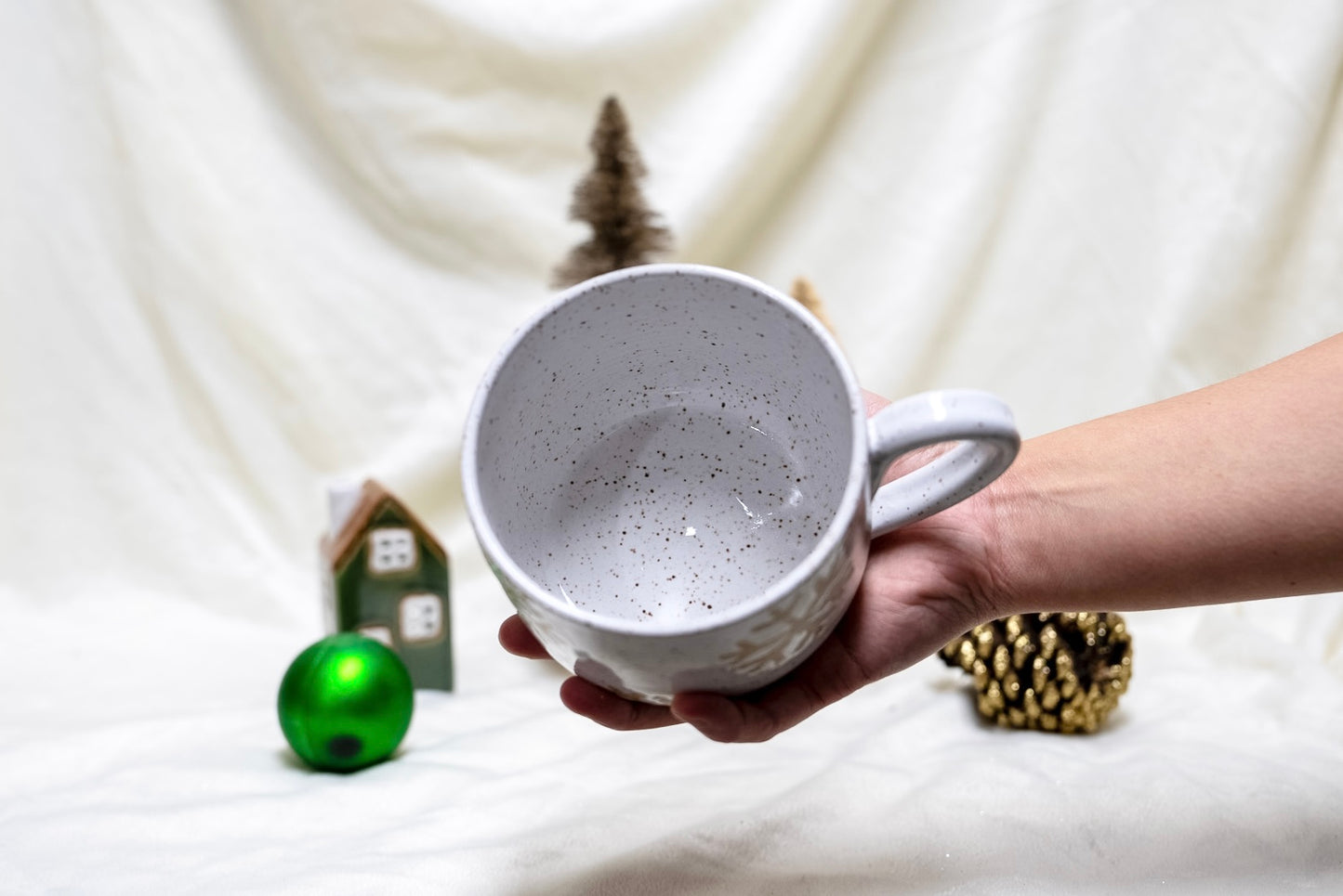 Golden Snowflake Mug