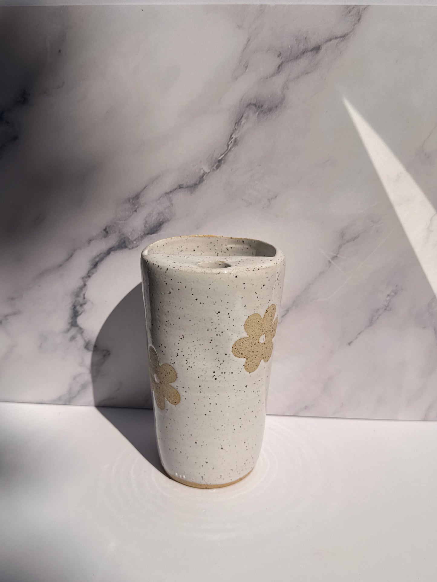 Daisy Travel Mug (20-22 oz)