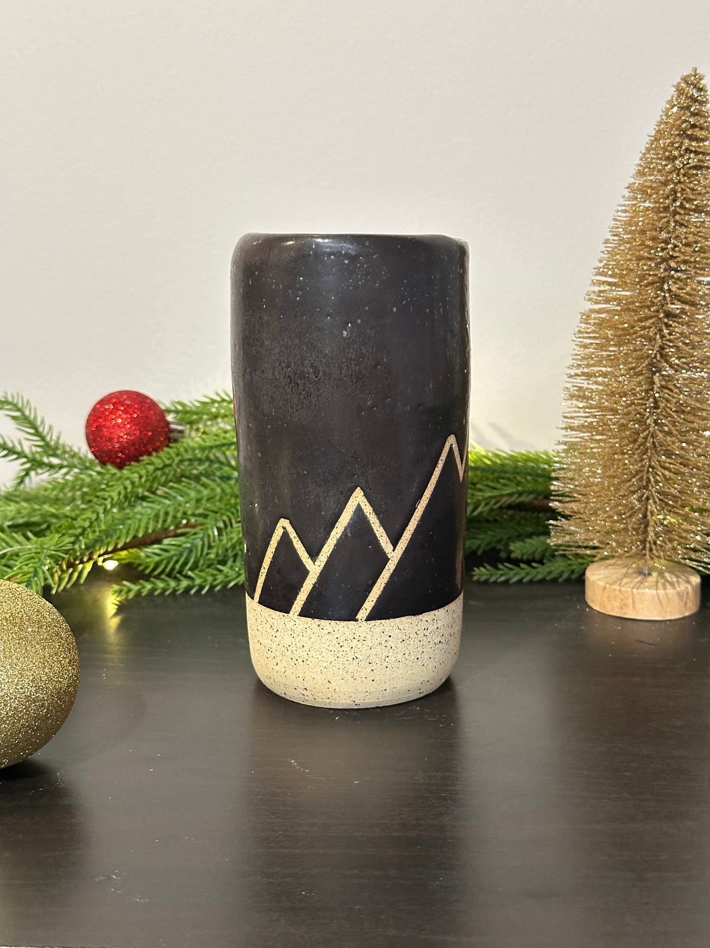 Black Speckle Mountain Travel Cup